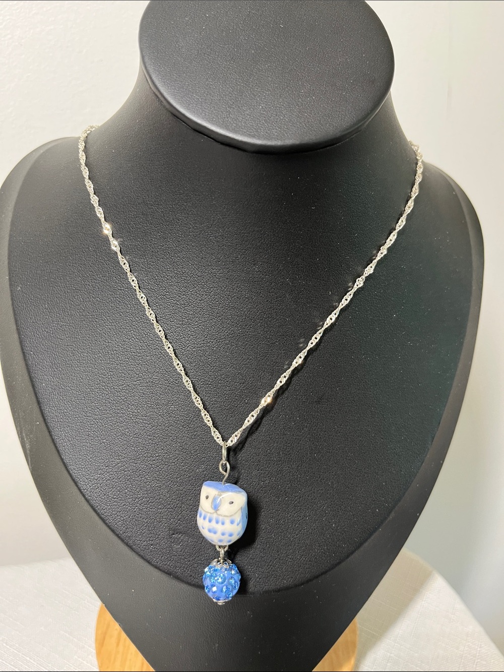 Sterling Silver twist chain Wise Owl Pendant Necklace